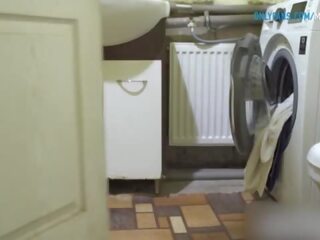 FUCKING HER ASS WHILE SHE STUCK IN WASHING MACHINE - Amateur femme fatale Creampie 4K